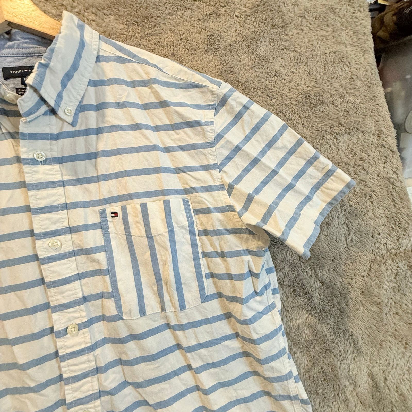 Tommy Hilfiger Tommy Hilfiger Horizontal Stripe White Blue Shirt XL Size US XL / EU 56 / 4 - 3 Thumbnail
