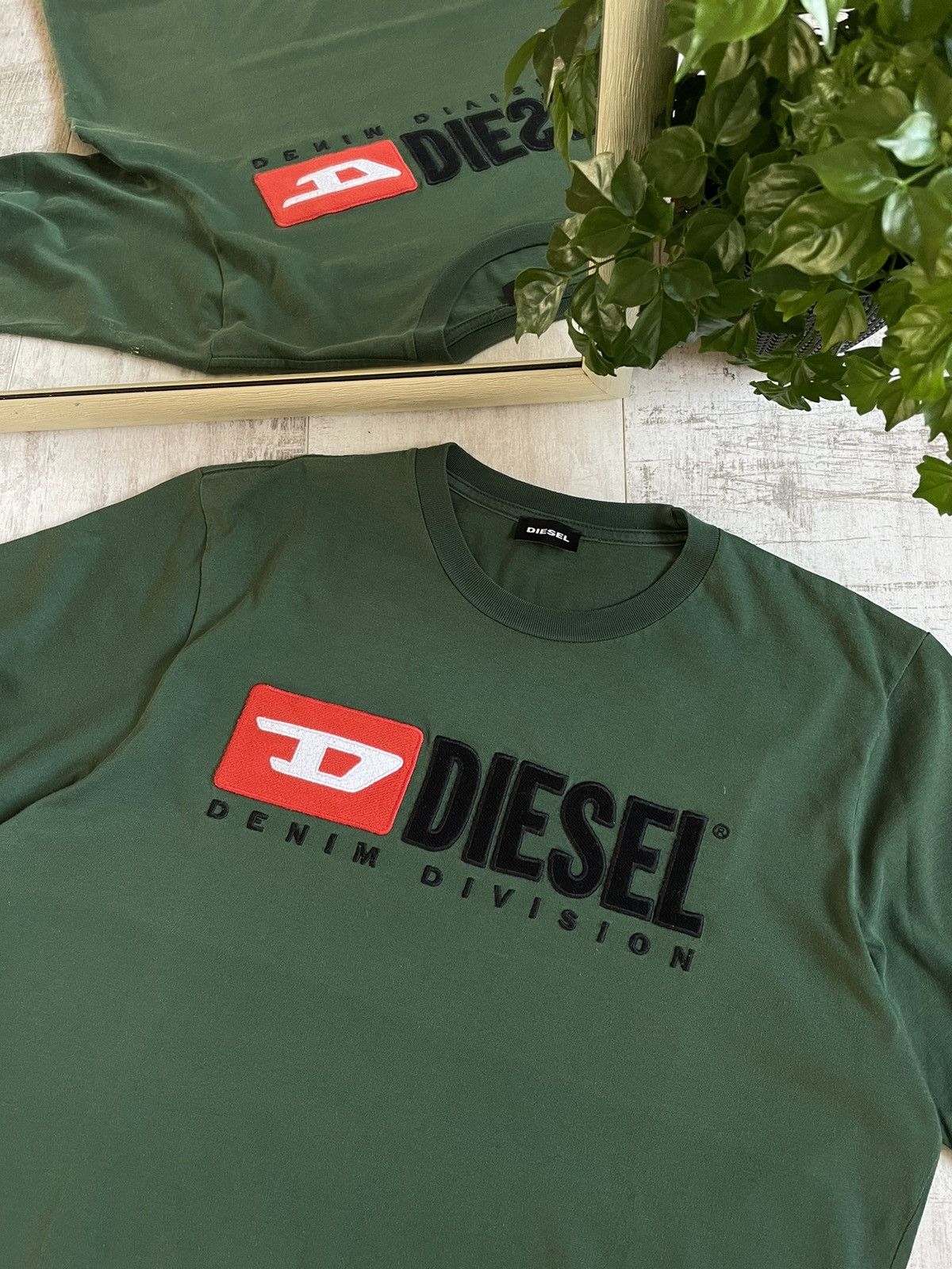 Diesel × Vintage Diesel Denim Division Y2K T-Shirt Vintage Knit Big Logo Size US L / EU 52-54 / 3 - 3 Thumbnail