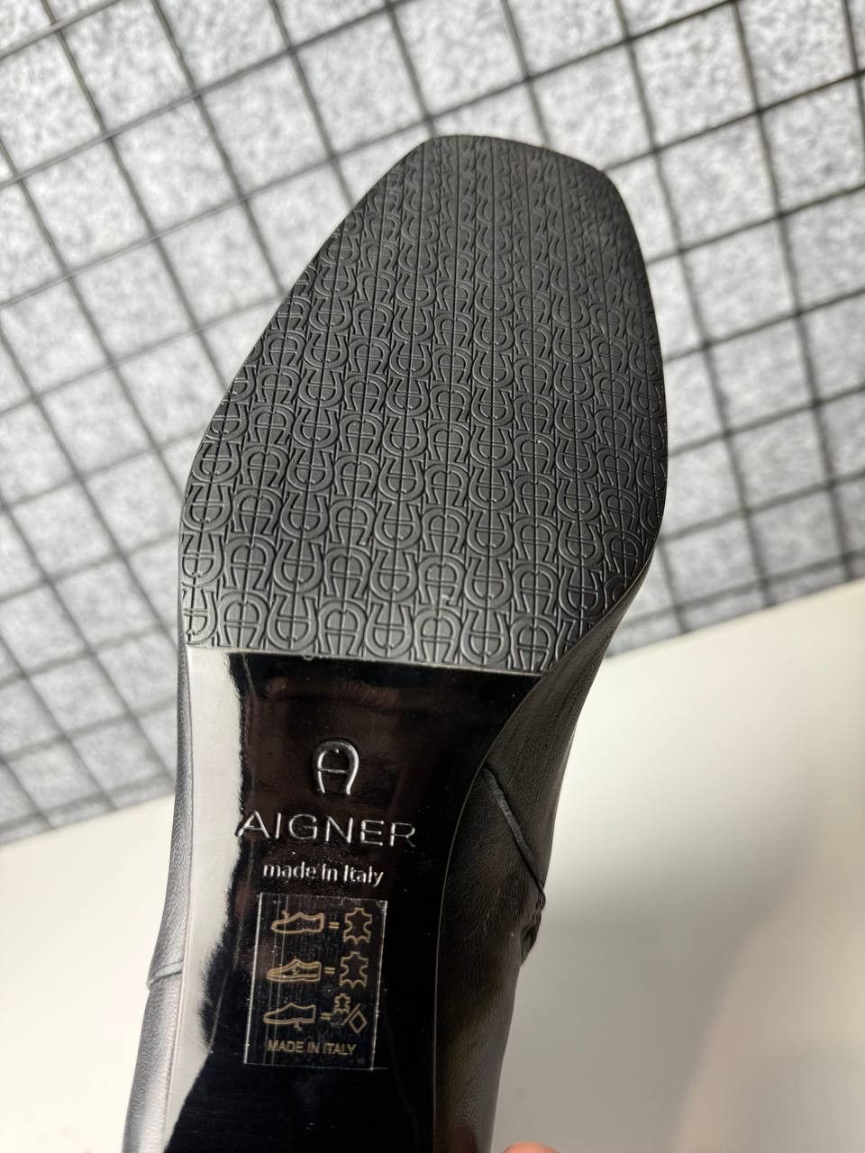 Leather Aigner Ankle Leather Boots wmns Size US 11 / IT 41 - 7 Thumbnail
