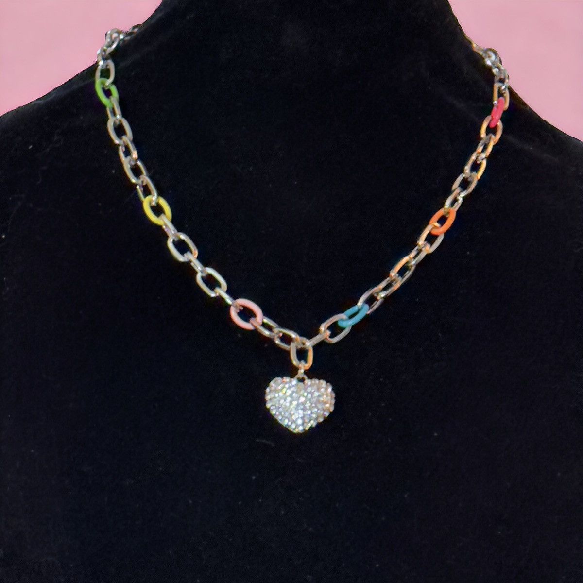 Other Colorful link paved heart pendant necklace Size ONE SIZE - 1 Thumbnail