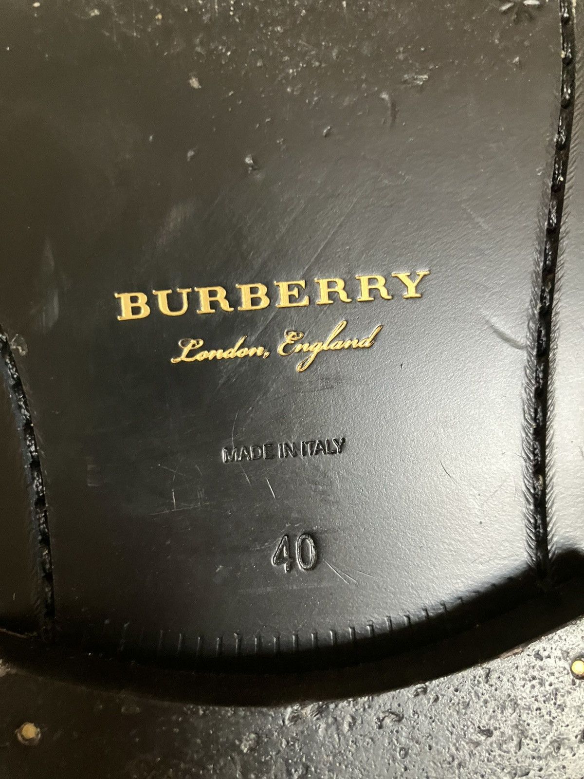 Burberry Burberry Bertram Black Leather Yellow Stitching Oxfords Size US 9 / IT 39 - 8 Thumbnail