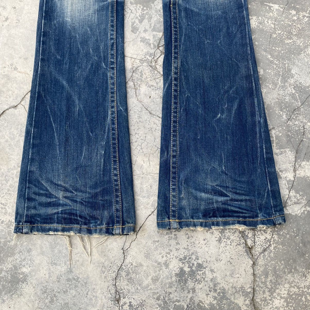 Japanese Brand CRUSH Stone Washed Flare Size US 28 / EU 44 - 6 Thumbnail