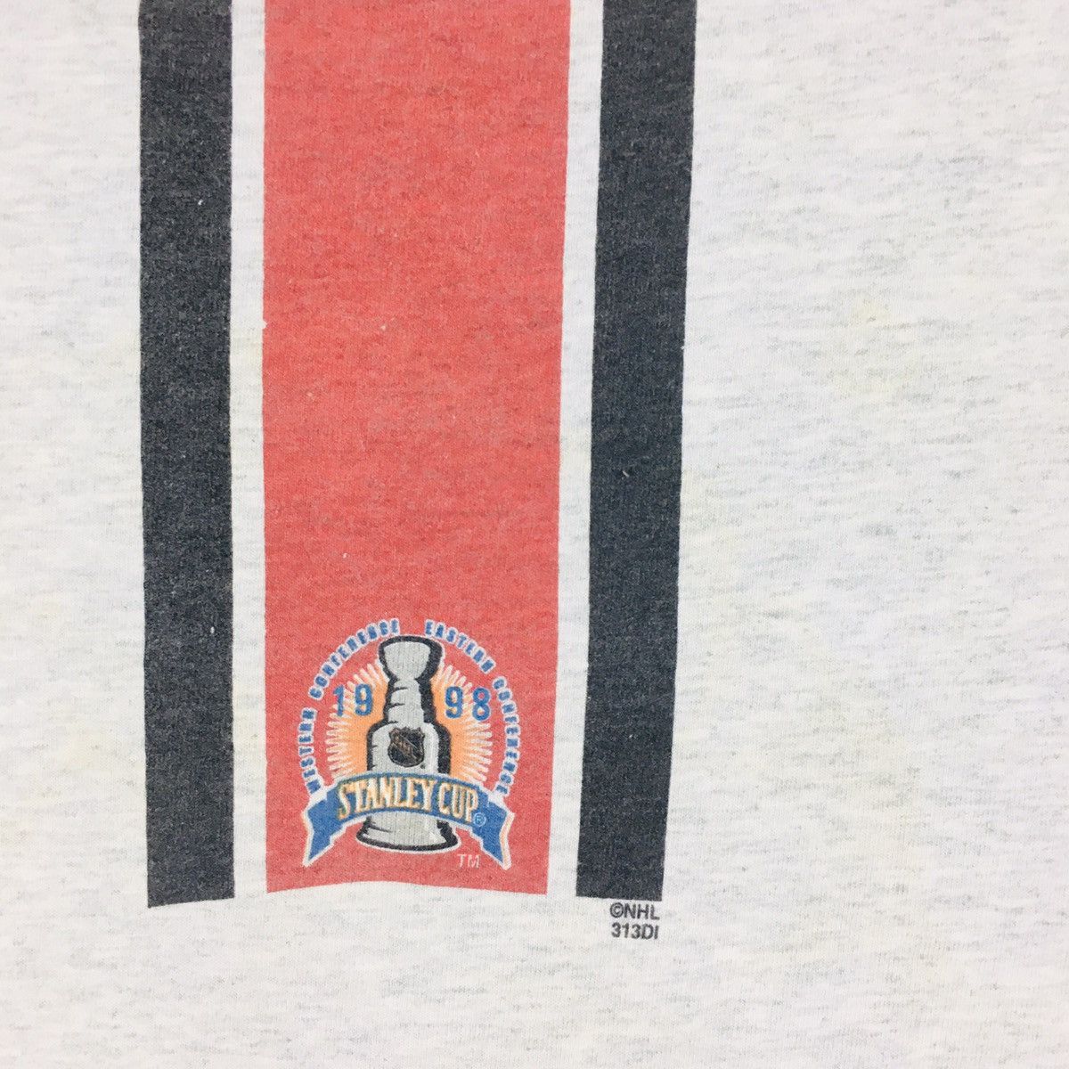 Fruit Of The Loom × NHL × Nutmeg Vintage 98s Single Stitch Stanley Cup Detroit Red Wings Size US L / EU 52-54 / 3 - 7 Thumbnail