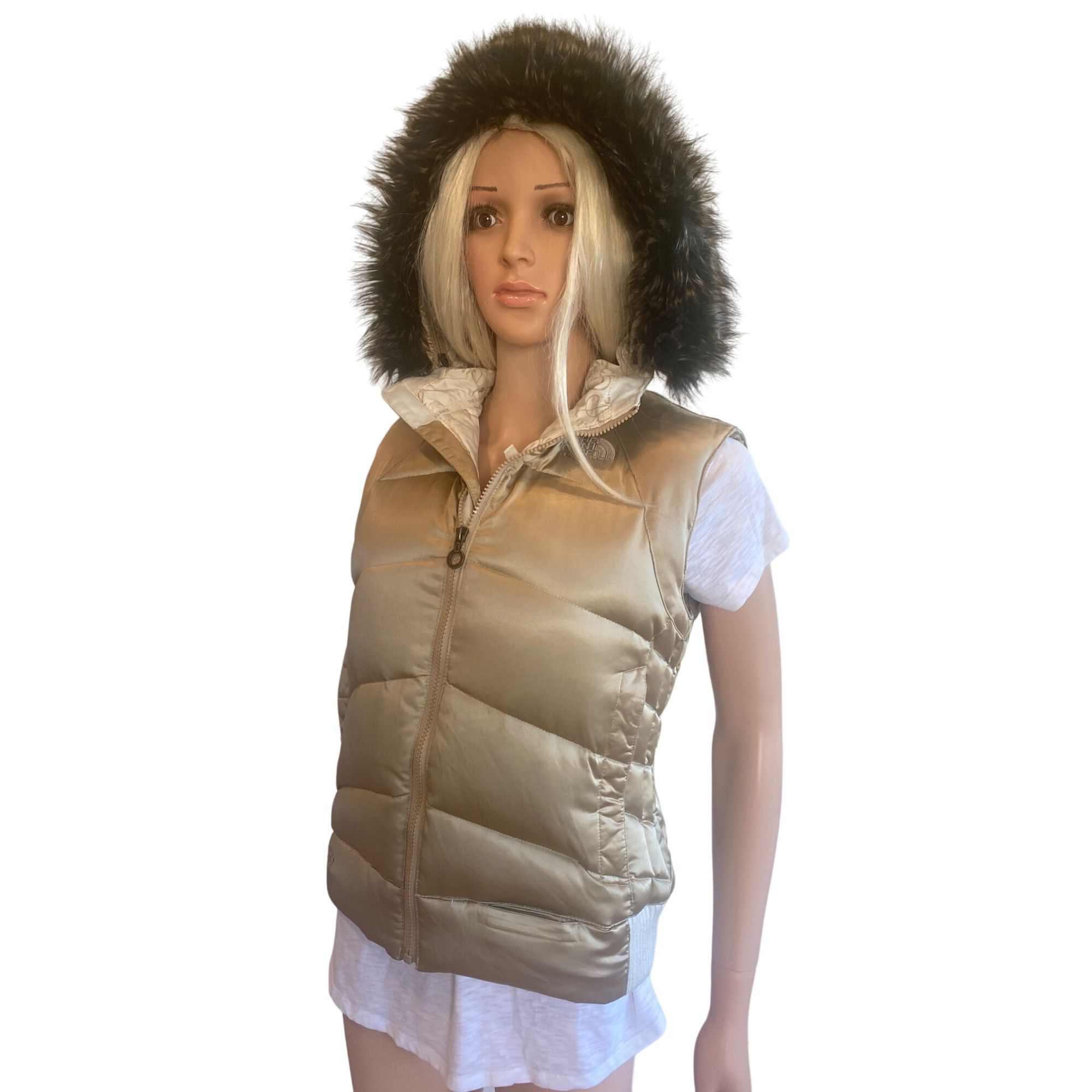 The North Face Women's Haxton outlet Shiny Full Zip Hooded Down Vest Size Medium