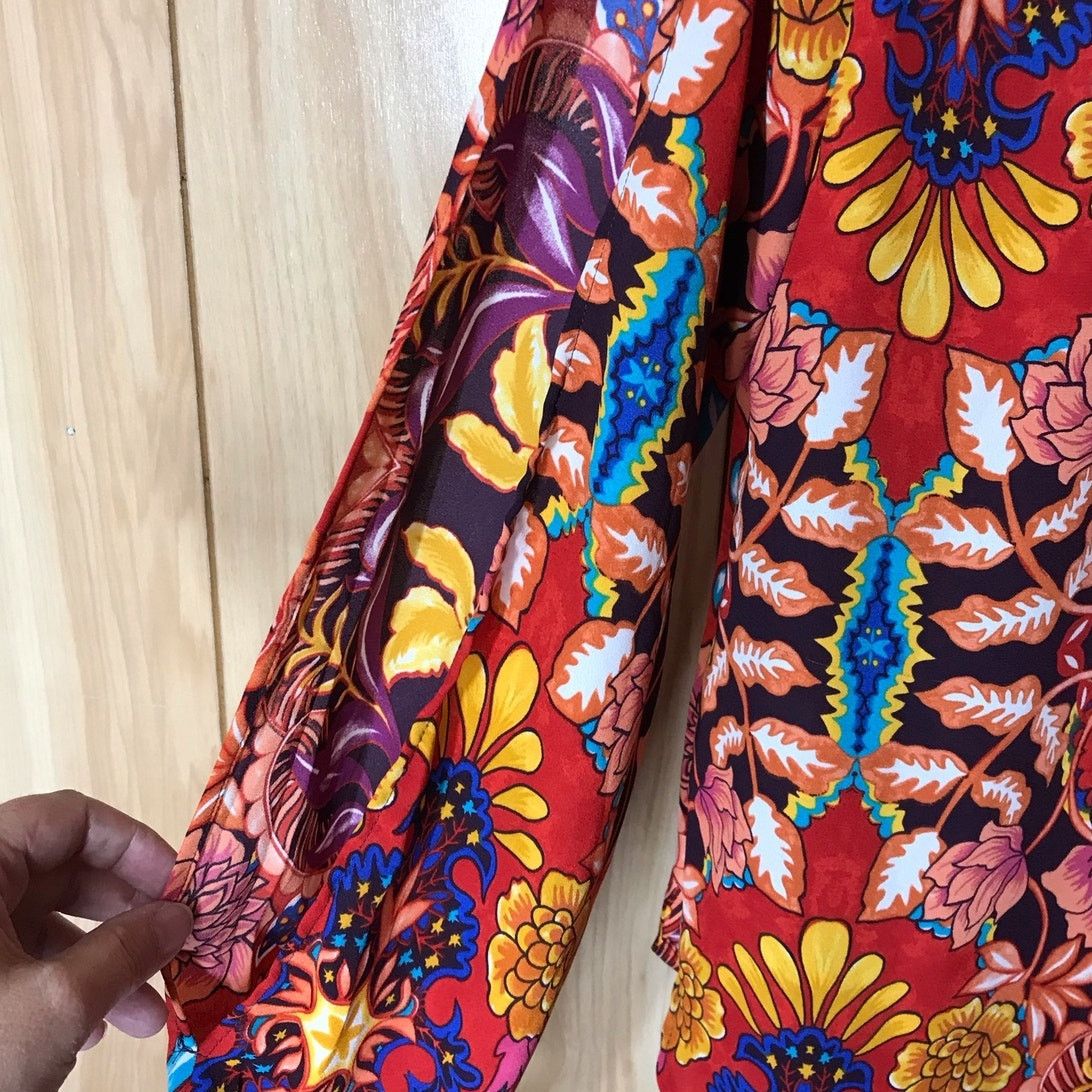 Loft LOFT Red Whimsical Floral Round Neck Long Slit Sleeve Top XS Size XS / US 0-2 / IT 36-38 - 7 Thumbnail