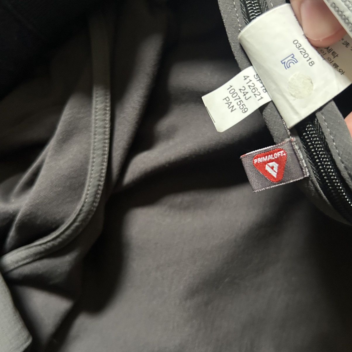 Oakley 2018 BUBBA WATSON YKK QUARTERZiP PRiMALOFT GOLF VEST BLiNK Size US XL / EU 56 / 4 - 17 Thumbnail