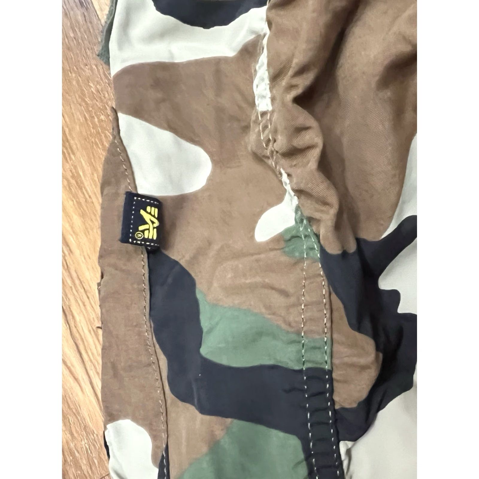 Alpha Industries VINTAGE Alpha Industries MA-1 Jackets Camouflage Reversible Bomber Jacket Men L Green Spring Fall Winter Reversible Pockets Zipper Size US L / EU 52-54 / 3 - 6 Thumbnail