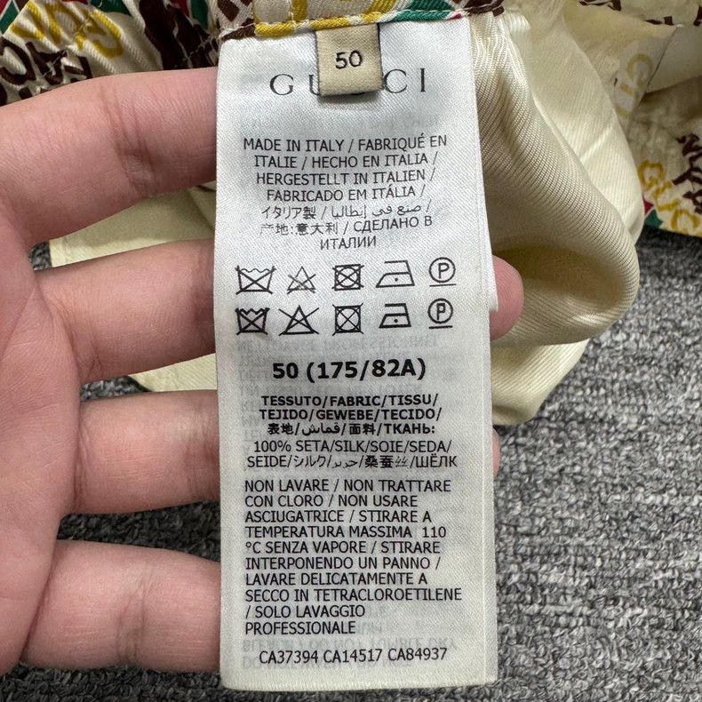 Gucci Gucci Tnf co-branded full-print mulberry silk shorts 2502-N Size US 34 / EU 50 - 7 Thumbnail