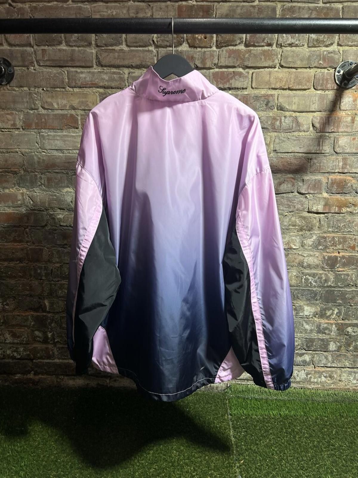 Supreme Supreme X Umbro Graident Pink/Purple Fade Jacket Sz. XL Size ONE SIZE - 2 Thumbnail