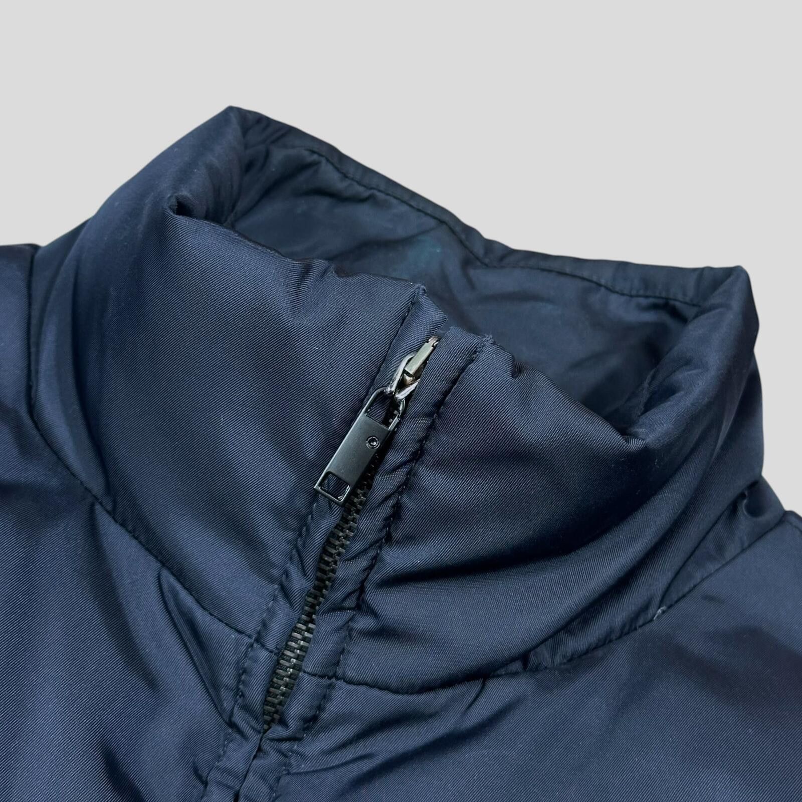 Prada Prada 2011 Extra Fine Gabardine Nylon Triangle Logo Puffer L Size US L / EU 52-54 / 3 - 8 Thumbnail