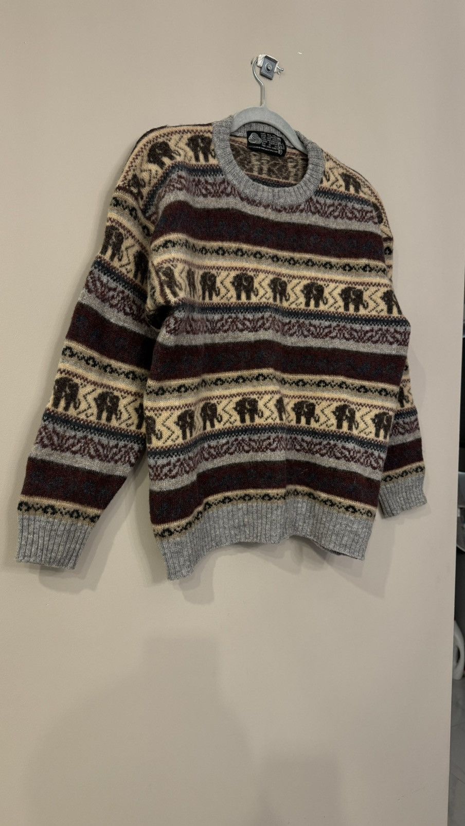 Vintage Wool sweater with elephants vintage rare island style norway Size US S / EU 44-46 / 1 - 2 Thumbnail
