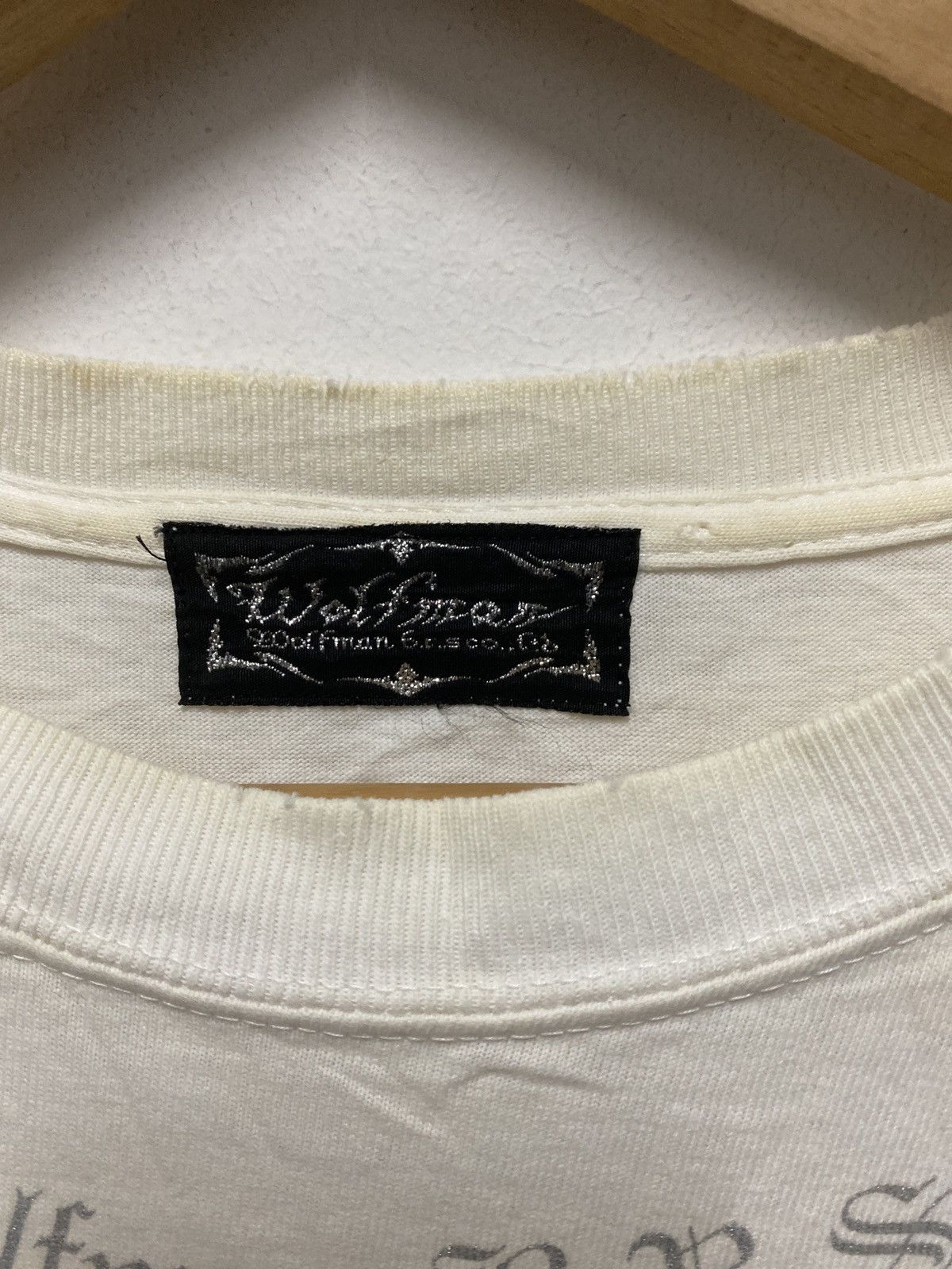 Vintage Wolfman B.R.S Original Celtic Wolf Tribal Graphic Tee 90s Size US M / EU 48-50 / 2 - 4 Thumbnail