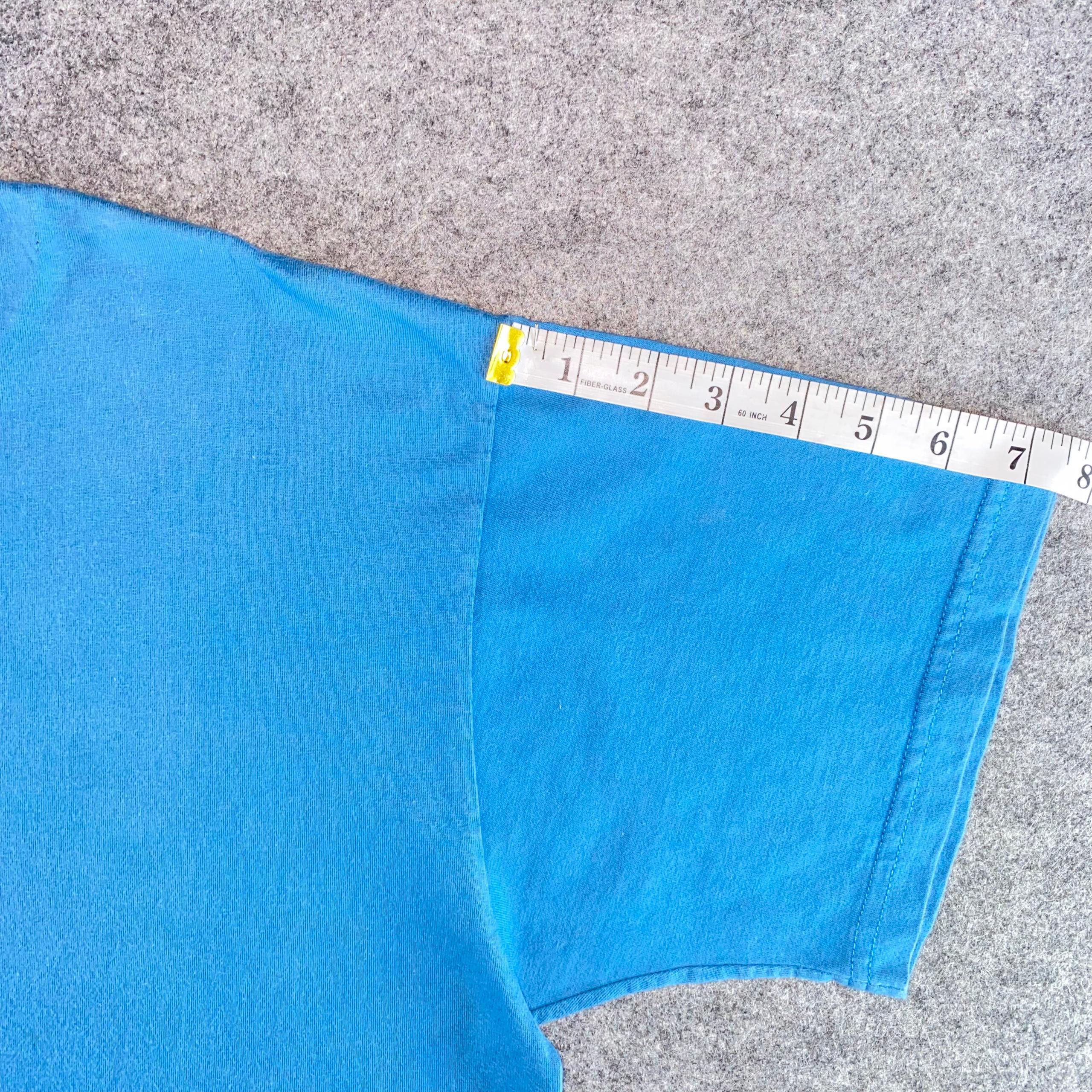 Calvin Klein 205W39NYC Vintage Calvin Klein Spell Out Tshirt Size US L / EU 52-54 / 3 - 5 Thumbnail
