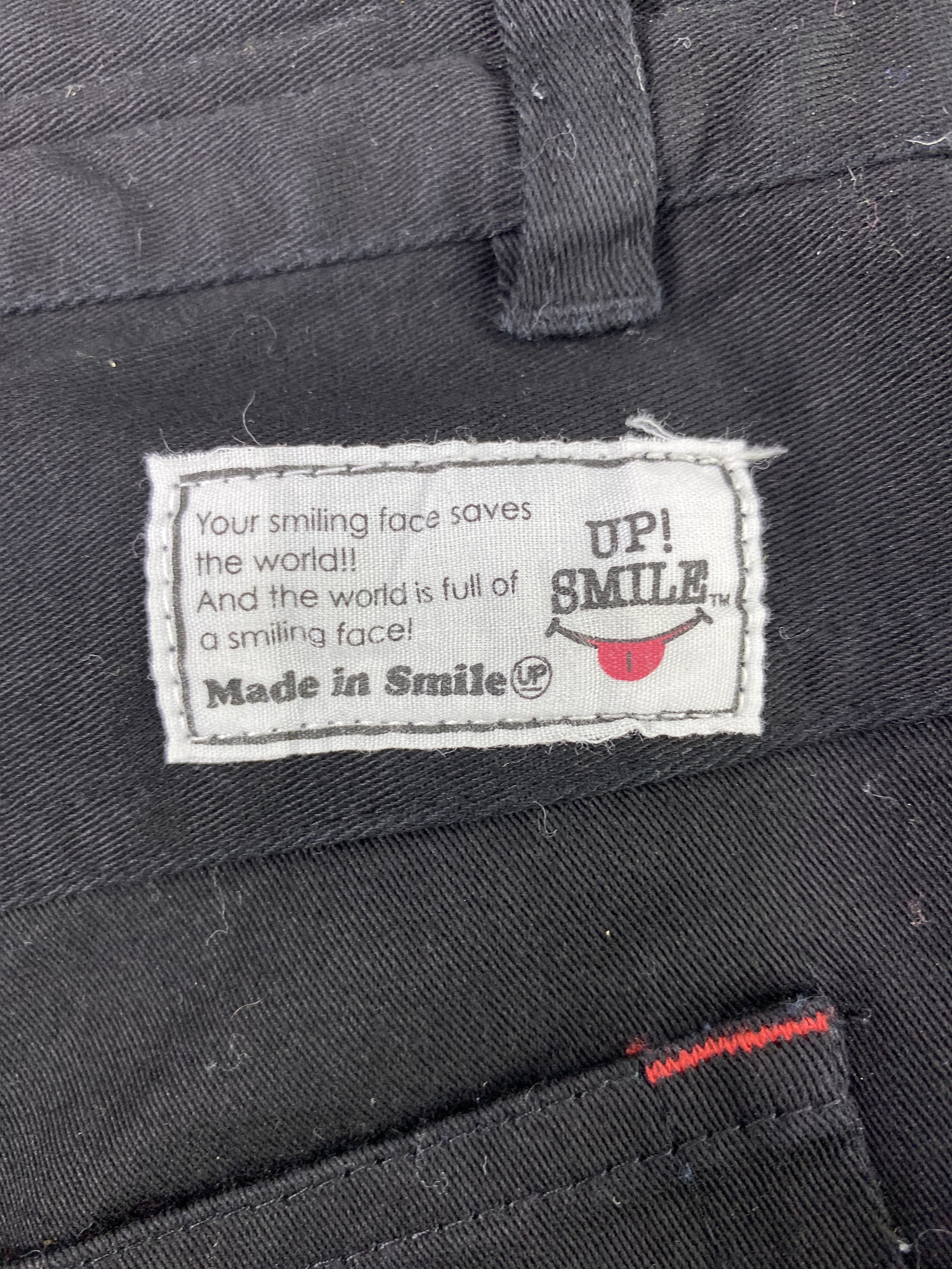 Japanese Brand UP! SMILE MADE IN SMILE 3D Tongue 3 Quarter Shorts -J1109 Size US 31 - 15 Thumbnail