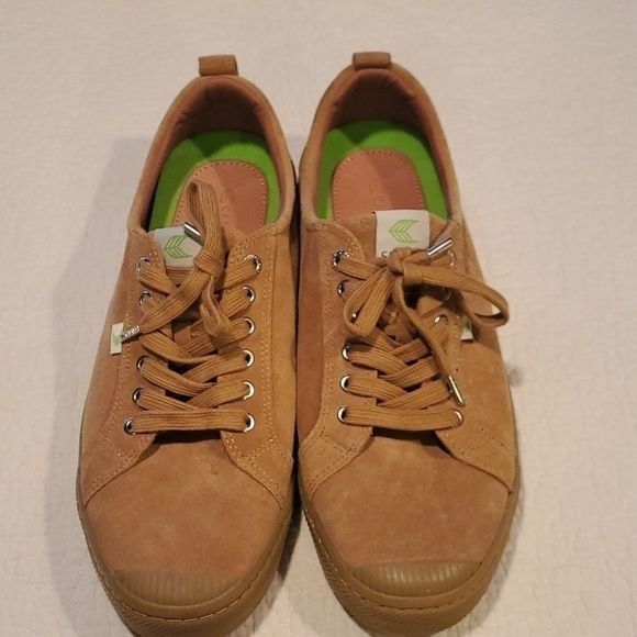 Vintage Cariuma OCA All Camel Suede Low Top Sz. 13 Sneaker Size US 13 / EU 46 - 1 Thumbnail