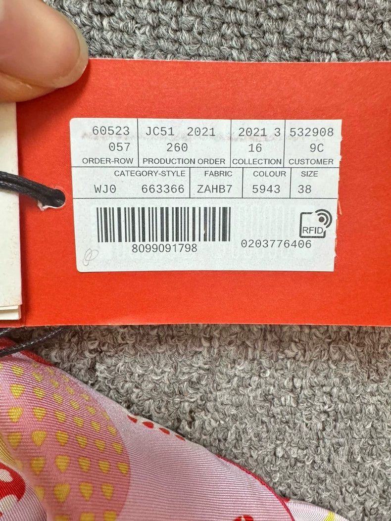 GucciPink apple full logo silk pajama shirt 2503-Nextarrow