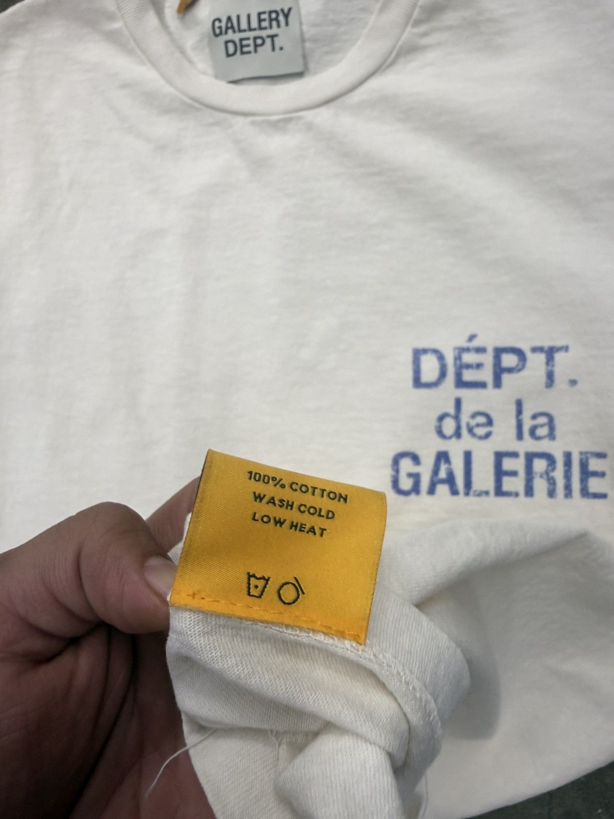 Gallery Dept. Dept tee Size US M / EU 48-50 / 2 - 4 Thumbnail
