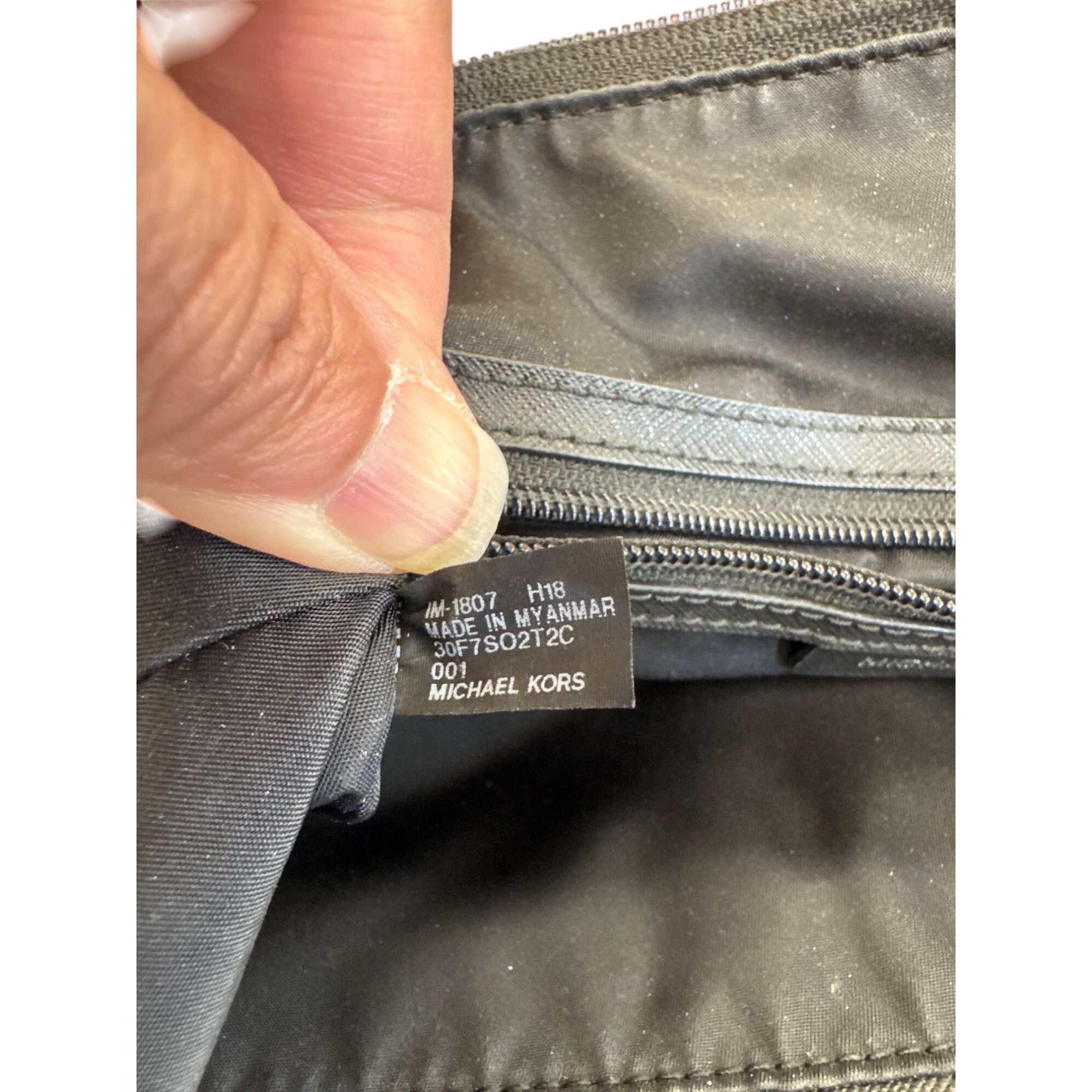 Michael Kors Michael Kors womens black canvas handbag tote SKU 7990 Size ONE SIZE - 19 Thumbnail