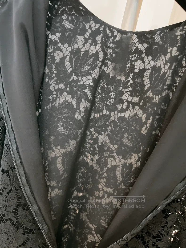 Valentino Valentino Black lace dress Size S / US 4 / IT 40 - 7 Thumbnail