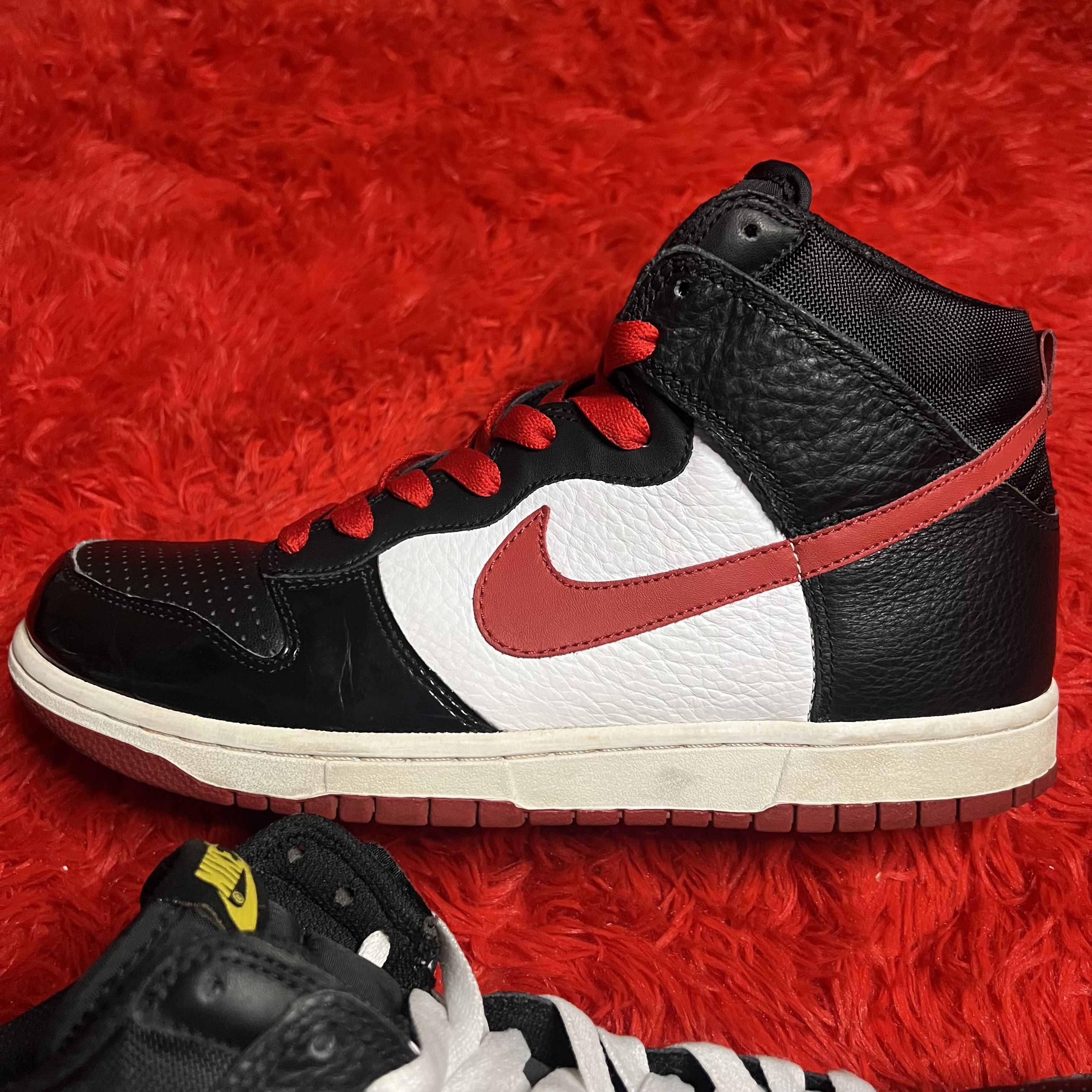 Nike Nike Dunk High Black White Red (2008) Size US 10 / EU 43 - 4 Thumbnail