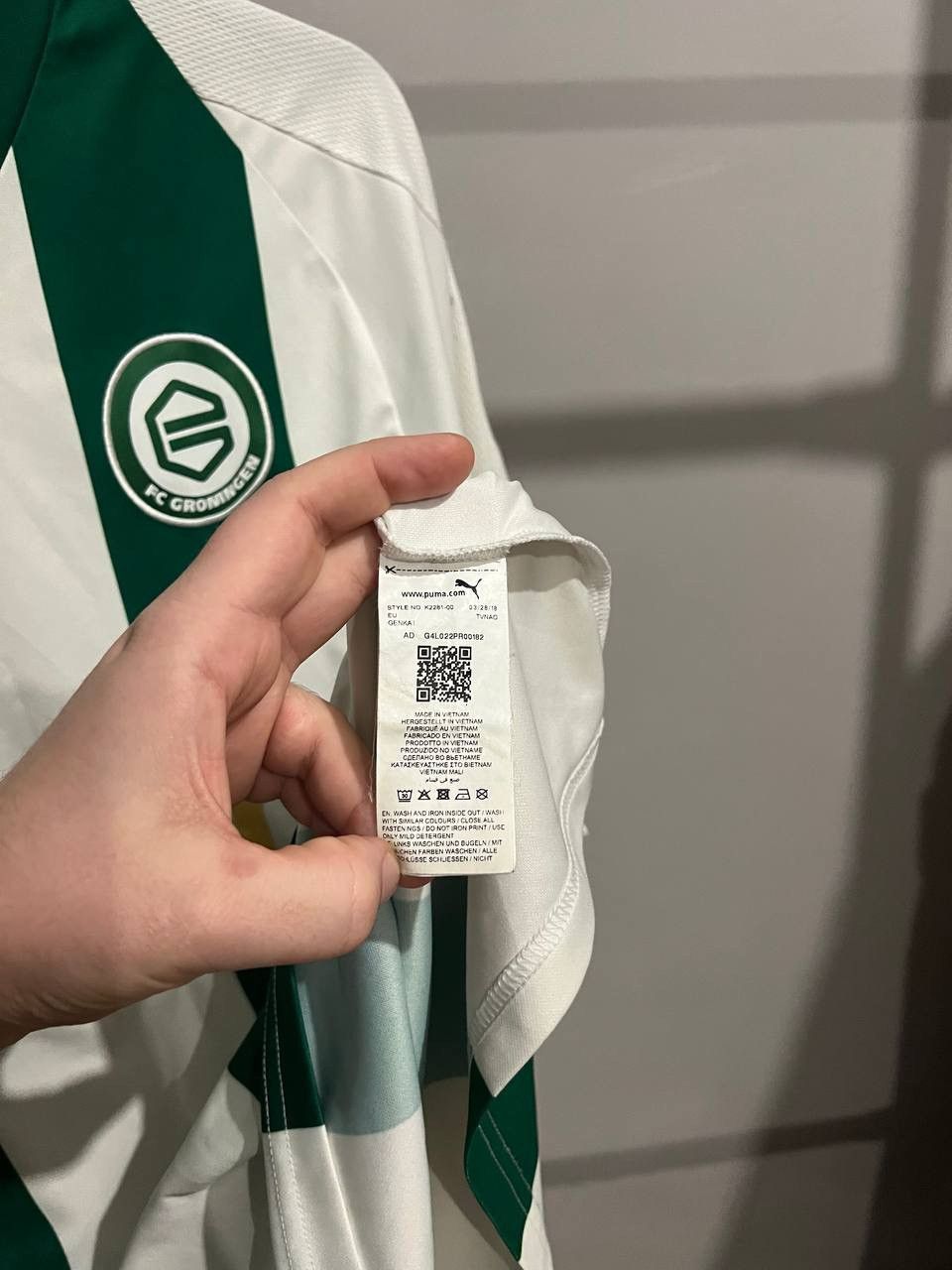 Puma 2017/18 FC GRONINGEN #10 MATCH WORN SOCCER JERSEY SHIRT XL Size US XL / EU 56 / 4 - 14 Thumbnail