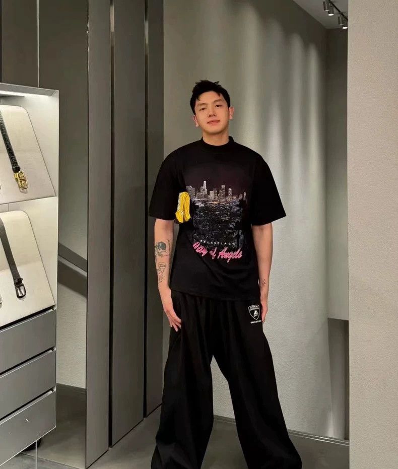 Balenciaga Balenciaga Los angeles angels City Short Sleeve T-shirt Size US XXL / EU 58 / 5 - 6 Thumbnail