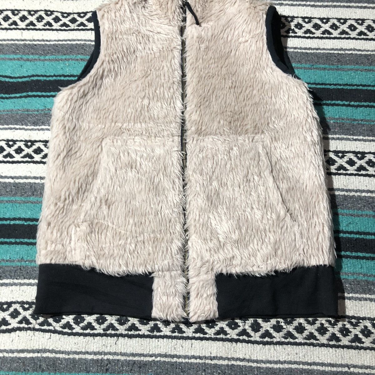 If Six Was Nine Journalier Reversible Puffer Fur Vest Hooded Size US L / EU 52-54 / 3 - 6 Thumbnail