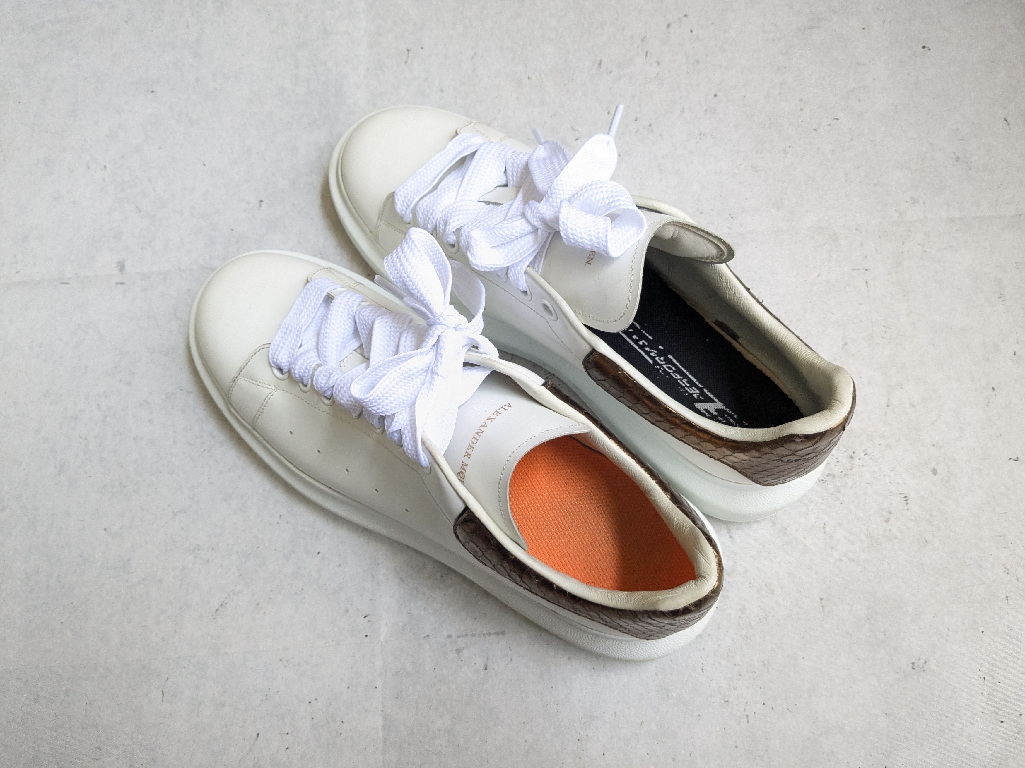 Alexander McQueen Alexander McQueen Larry Oversized Sneakers 12 45 White Brown Size US 12 / EU 45 - 15 Thumbnail