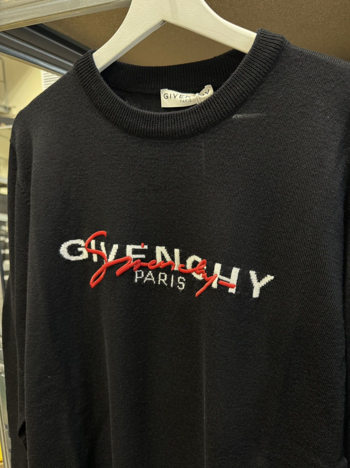 Givenchy Signature Logo Sweater NEW 1200$