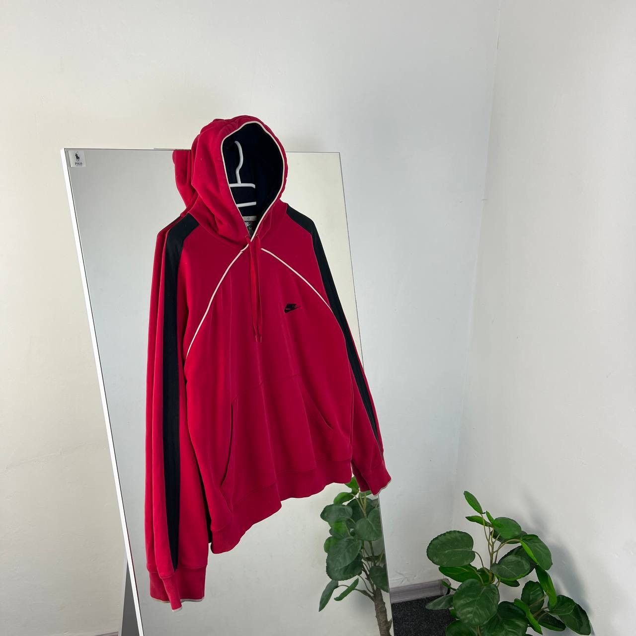 Nike Vintage Y2K Nike Mini Logo Baggy Hoodie Size US M / EU 48-50 / 2 - 1 Thumbnail
