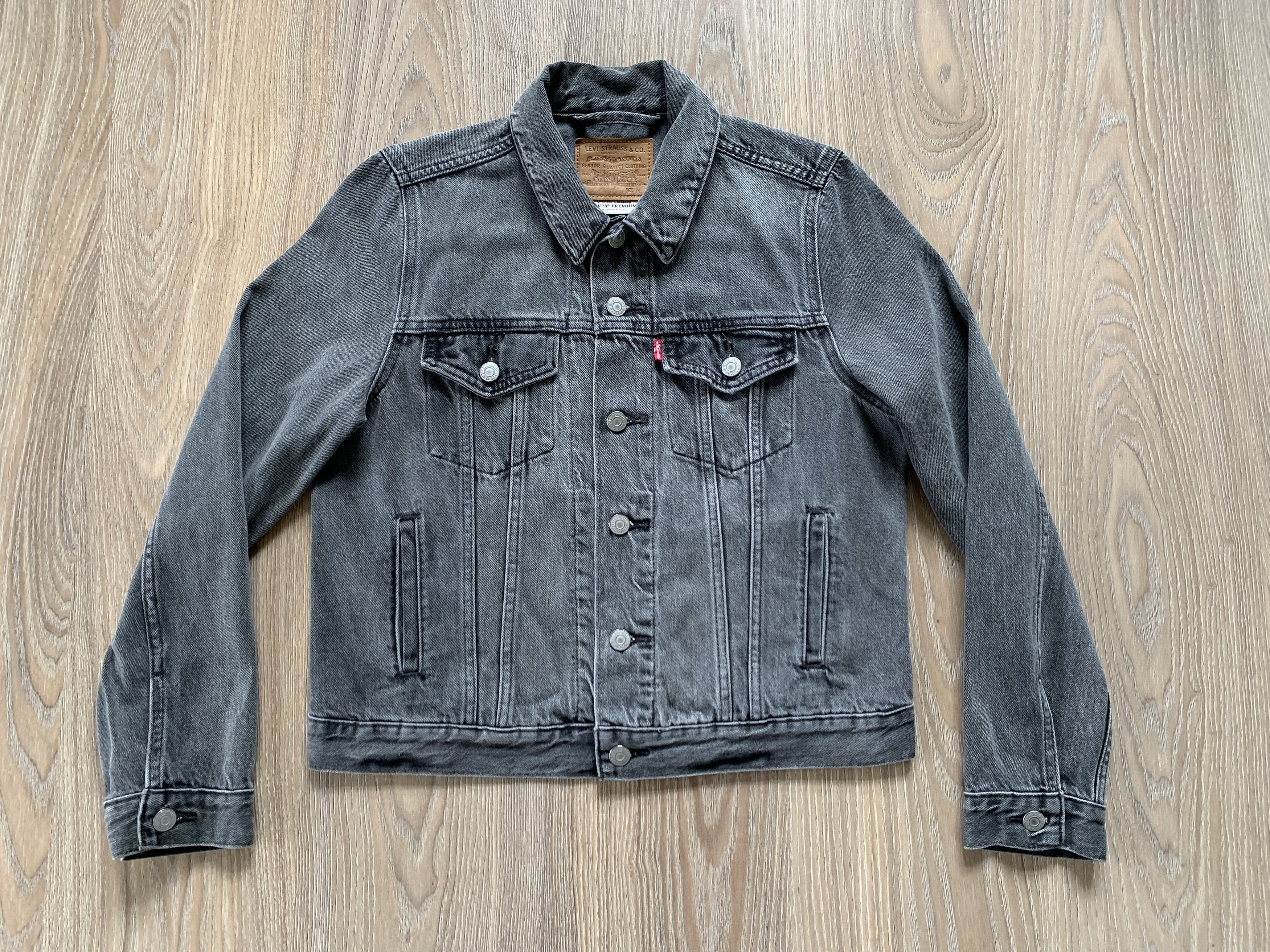 Levi's × Vintage Levis Premium Grey Denim Trucker Jacket Size M / US 6-8 / IT 42-44 - 2 Thumbnail
