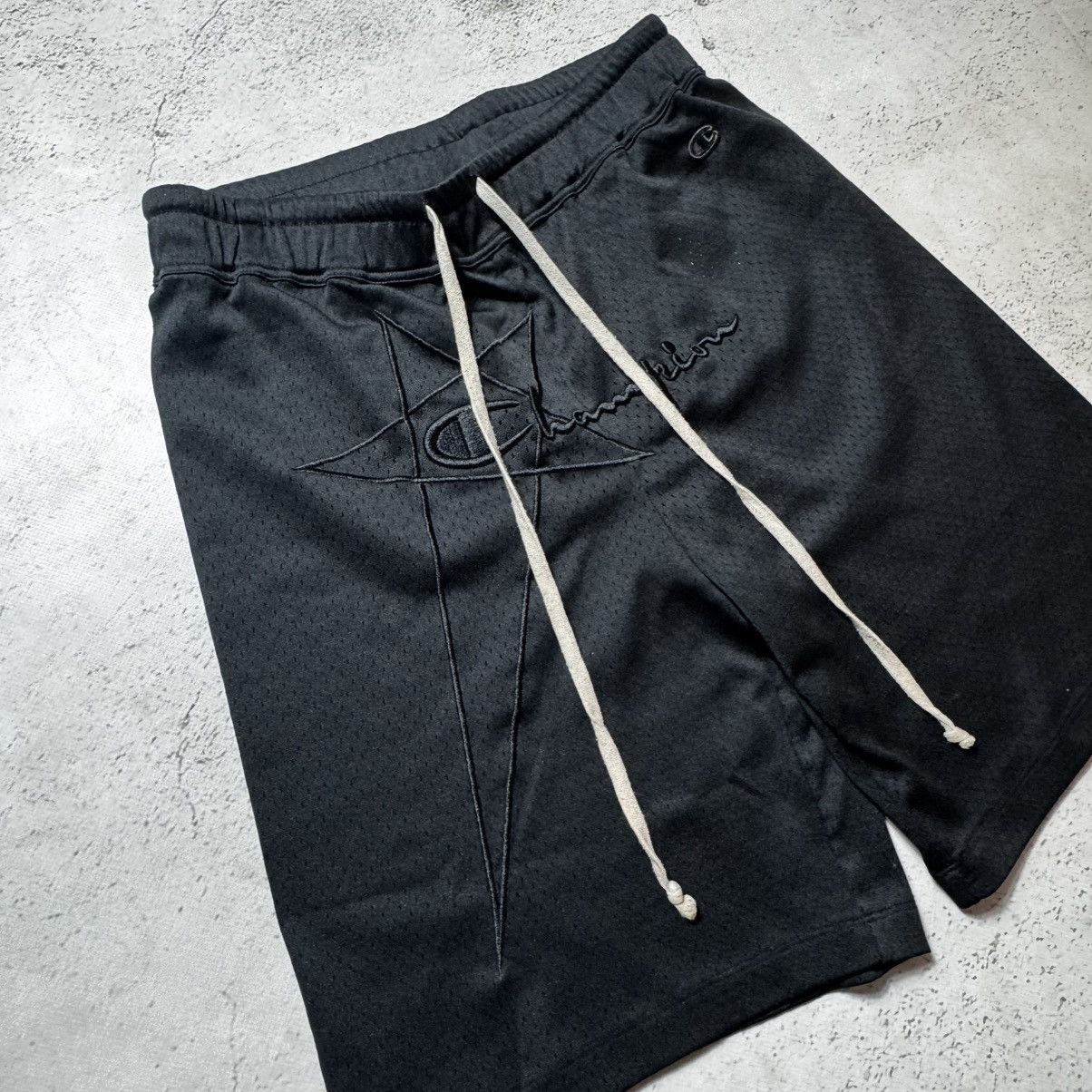 Champion × Rick Owens rick owens x champions pentagram shorts rare Size US 32 / EU 48 - 2 Thumbnail