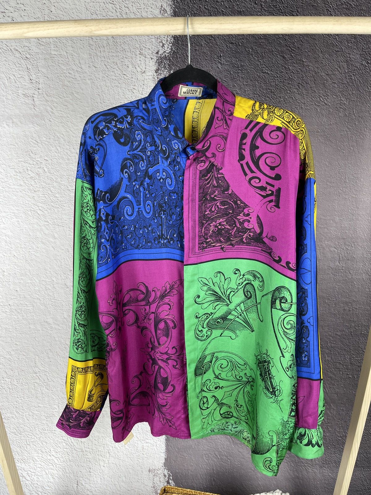 Versace Gianni Versace vintage 80s 90s colour block silk ls shirt Size US M / EU 48-50 / 2 - 1 Thumbnail
