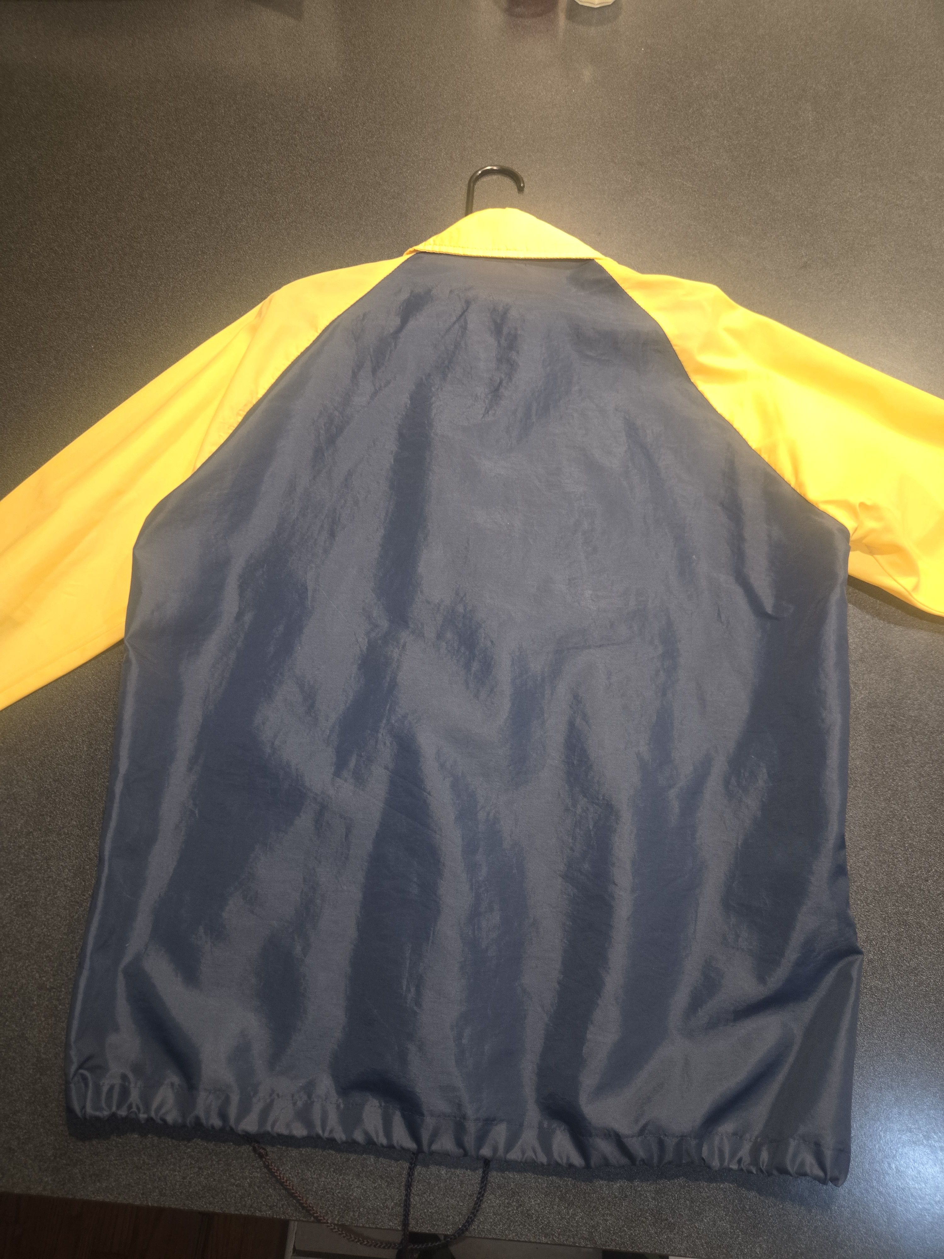 Champion Vintag UCLA Bruins Coaches Jacket – 60s/70s – Medium Size US M / EU 48-50 / 2 - 5 Thumbnail