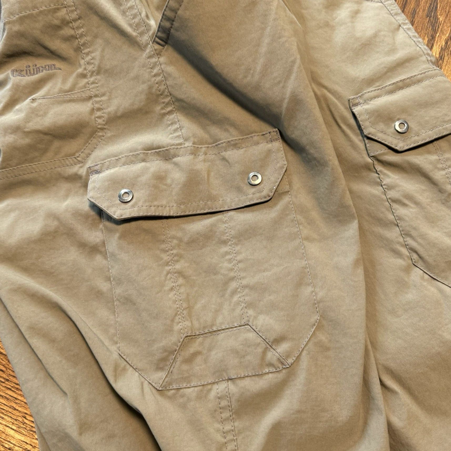 Vintage Kuhl Shorts Mens 36 Beige Hiking Cargo Outdoor Nylon Stretch 12” Inseam Size US 36 / EU 52 - 7 Thumbnail