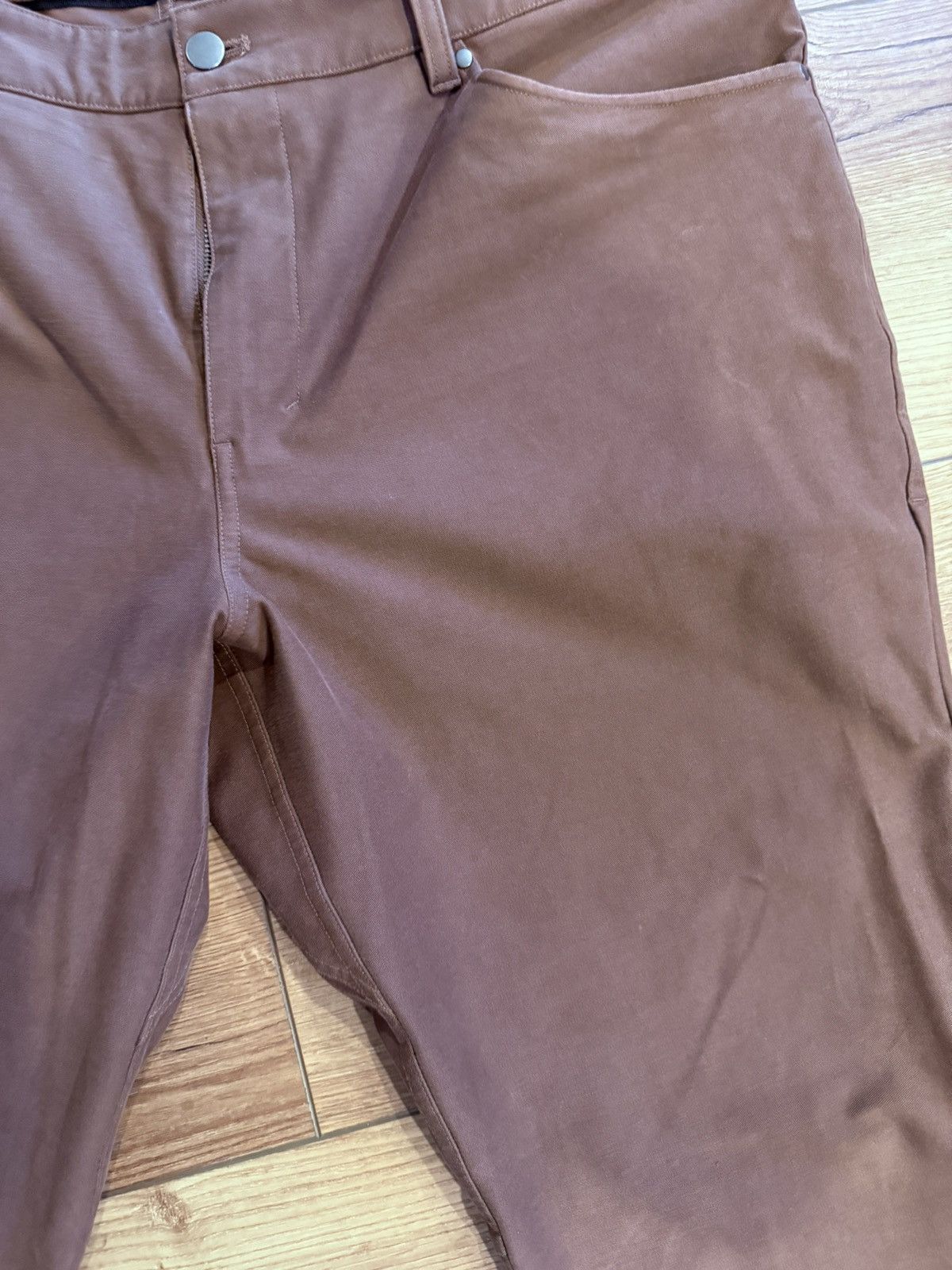 Lululemon Lululemon brown pants Size US 40 / EU 56 - 2 Thumbnail