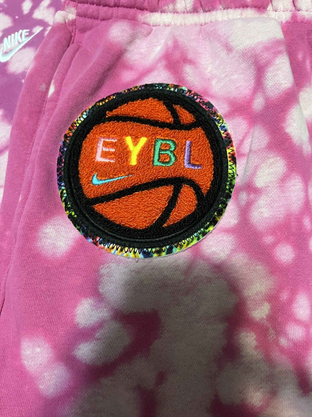 Nike NIKE Pro 2020 EYBL Pink TieDye Sweatpants Sz XXL Rare NBA Size US 36 / EU 52 - 7 Thumbnail