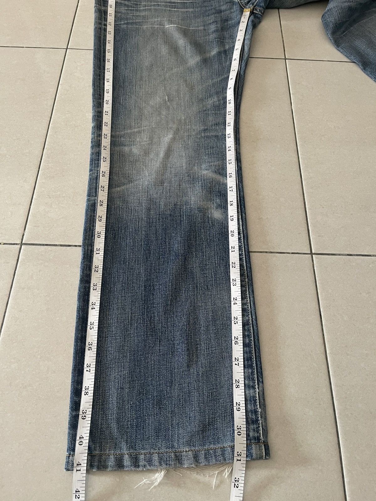 Uniqlo Uniqlo UJ S002 Regular Fit Straight Leg Jeans - Size 34 Size US 34 / EU 50 - 18 Thumbnail