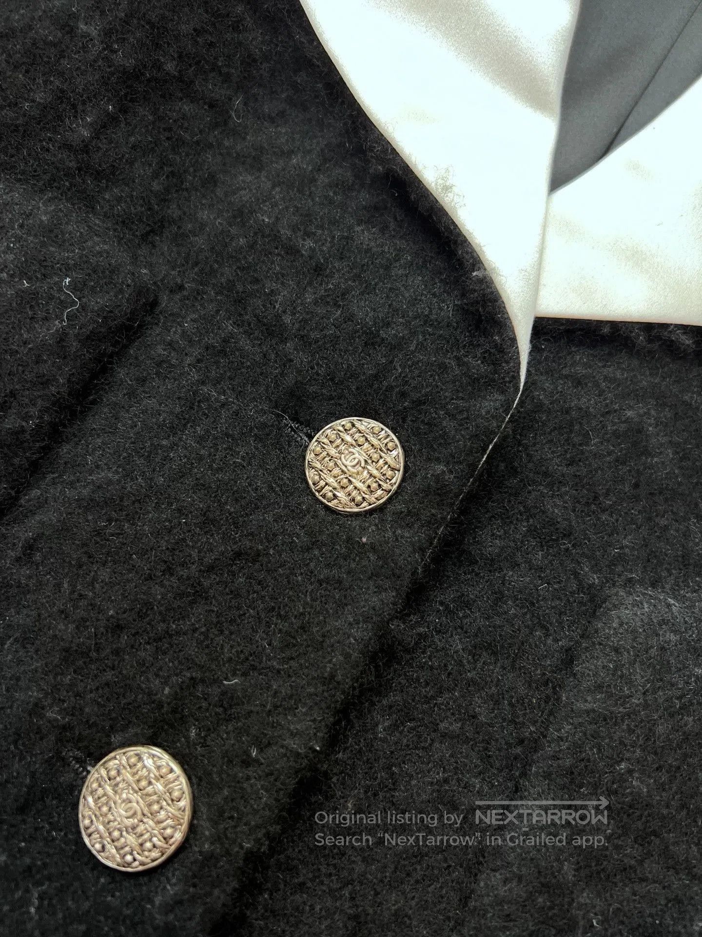 Chanel Chanel 18B Black Mohair Lapel Coat. Size S / US 4 / IT 40 - 4 Thumbnail
