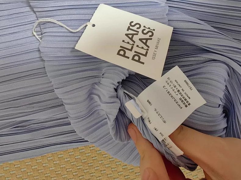 Issey Miyake Issey Miyake size:3 Purple matte soft French sleeve shirt Size XS / US 0-2 / IT 36-38 - 2 Thumbnail
