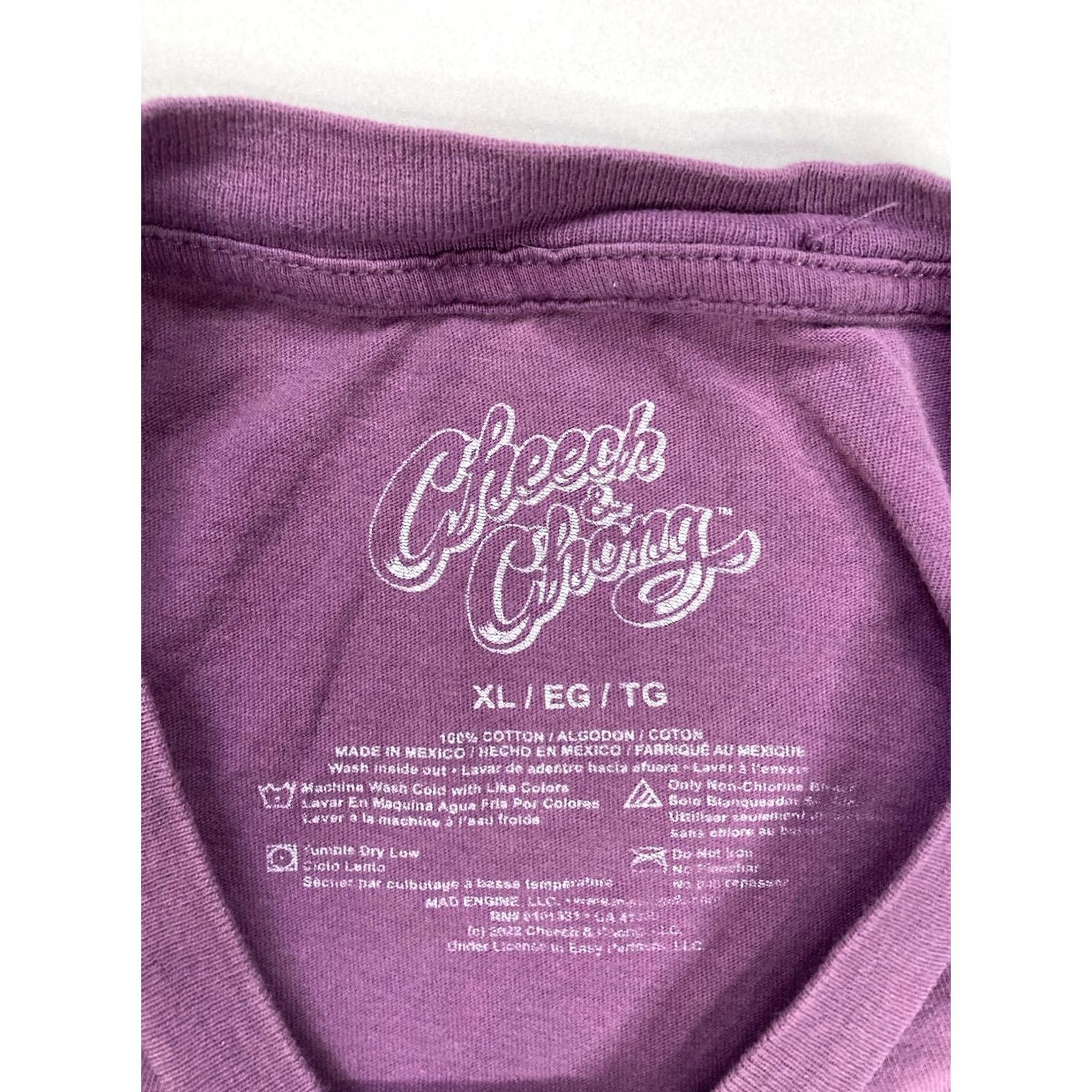 Vintage Cheech & Chong In Bud We Trust Graphic T-shirt Women XL Purple Short Sleeve Size XL / US 12-14 / IT 48-50 - 4 Thumbnail