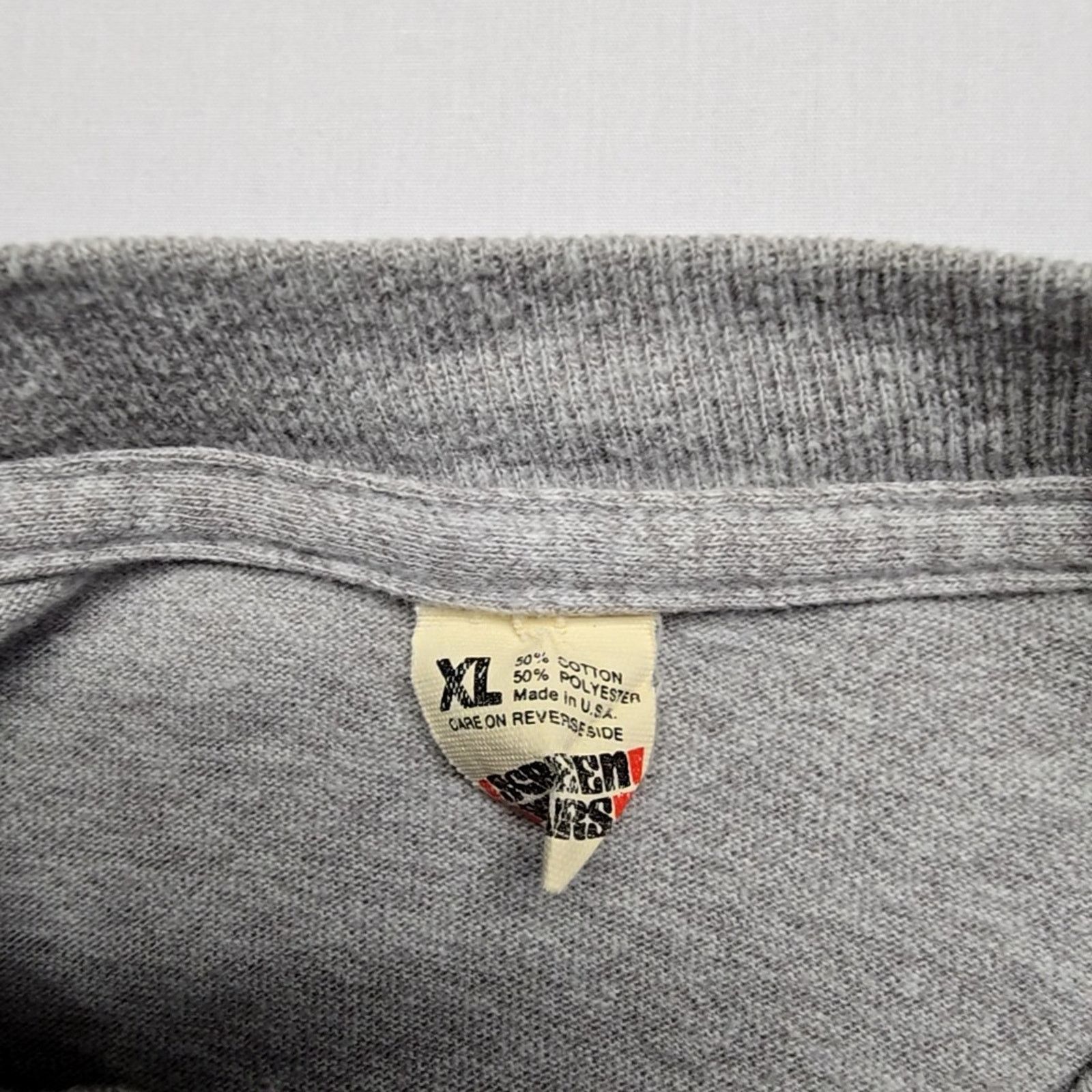 Vintage Vintage Rustic Hills Physical Therapy Shirt Gray XL Tee 90s Size US XL / EU 56 / 4 - 6 Thumbnail
