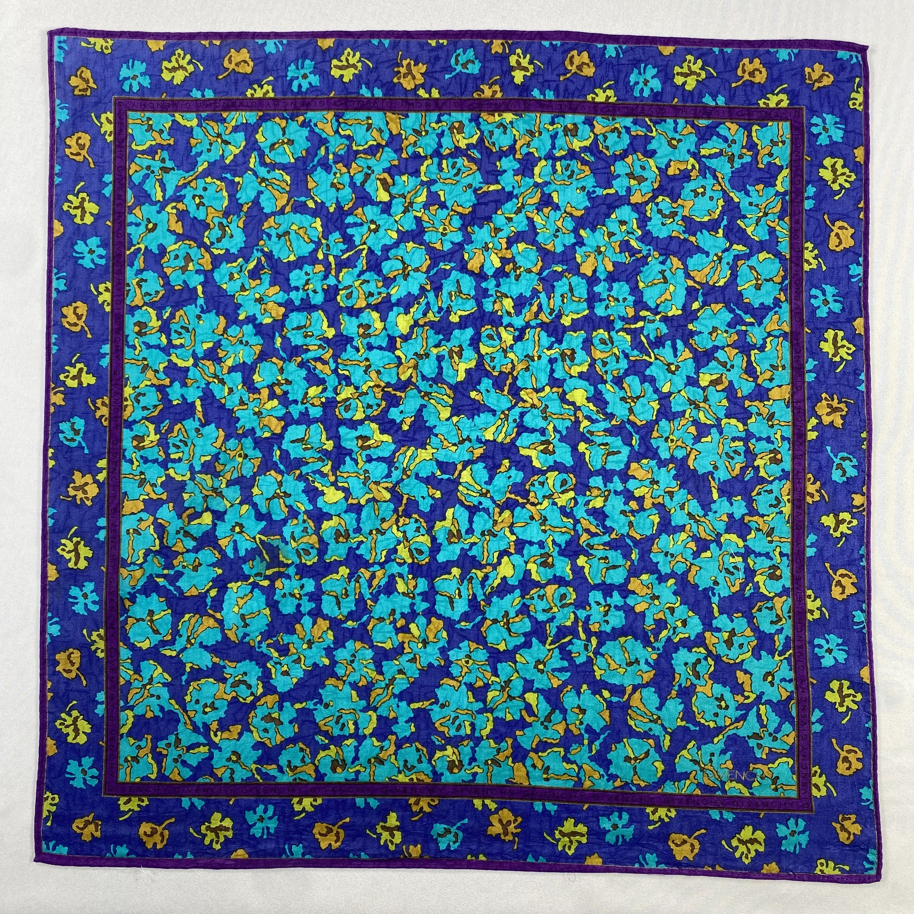 Vintage Givenchy Bandana/ Handkerchief / Neckerchief-P1513 Size ONE SIZE - 1 Thumbnail