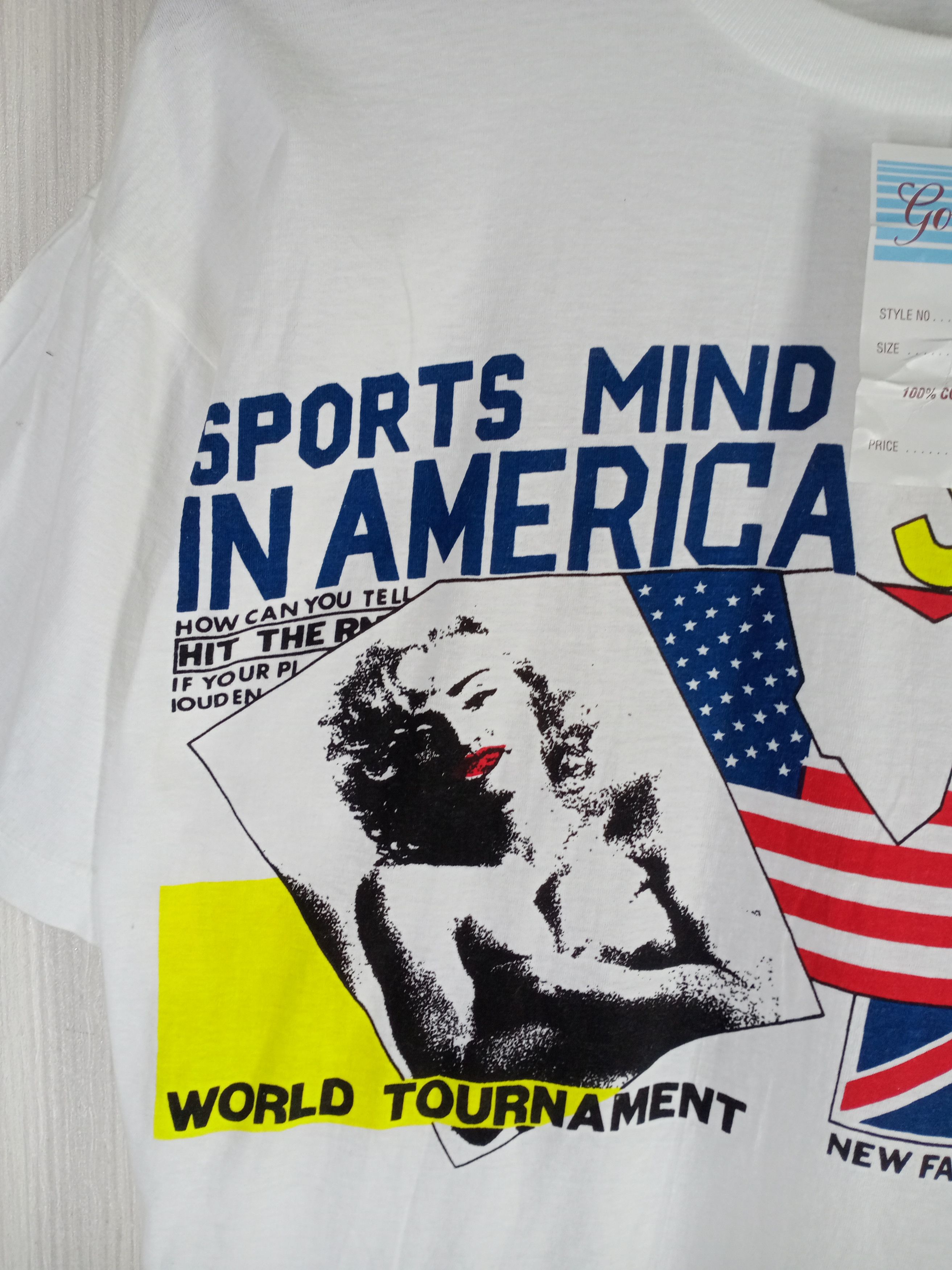 Band Tees Rare Vintage 90s MARILYN MONROE Sport Mind In America Tee Size US L / EU 52-54 / 3 - 5 Thumbnail