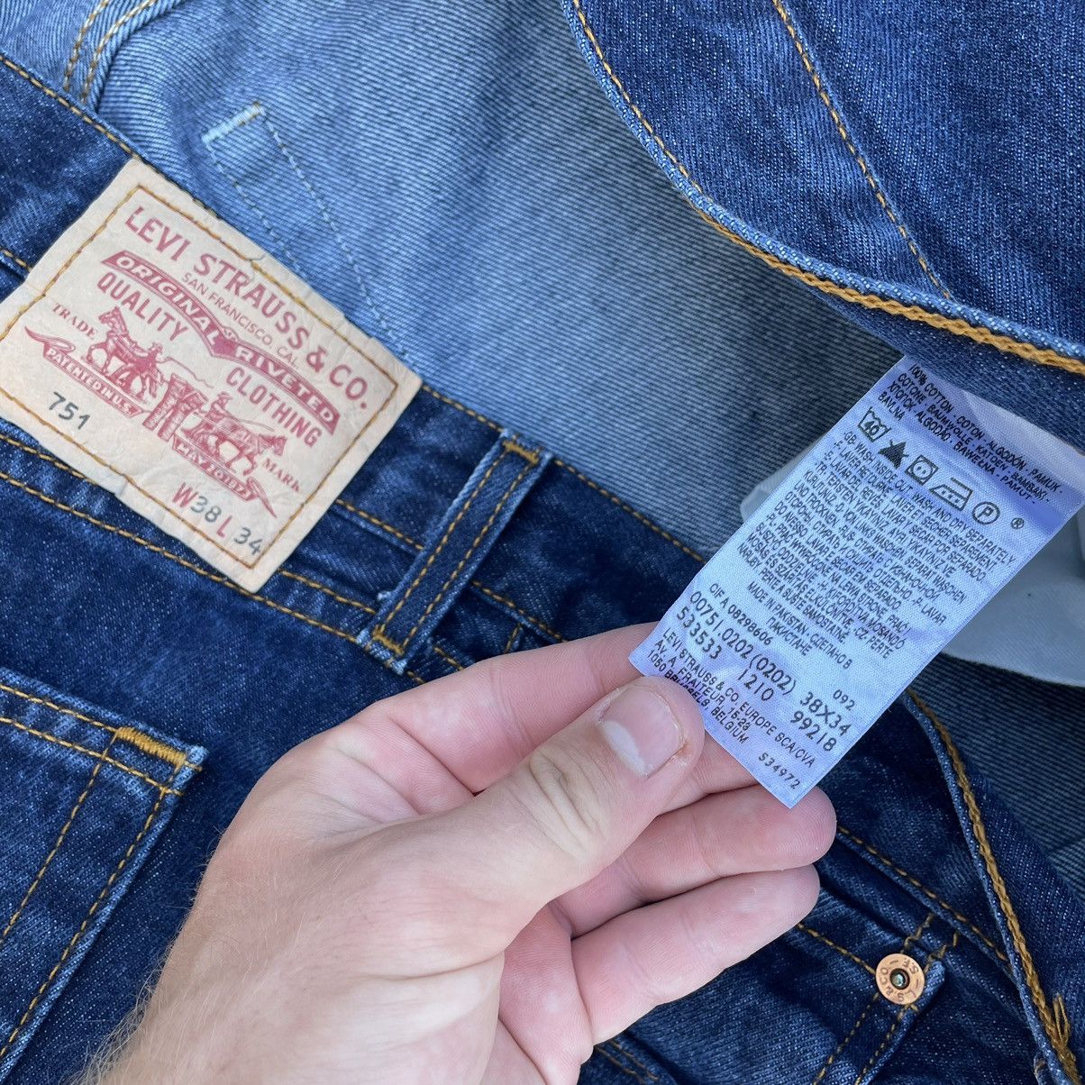 Levi's Vintage Levi’s Casual Pants 751 Jeans W38xL34 90s Y2K USA Size US 38 / EU 54 - 10 Thumbnail