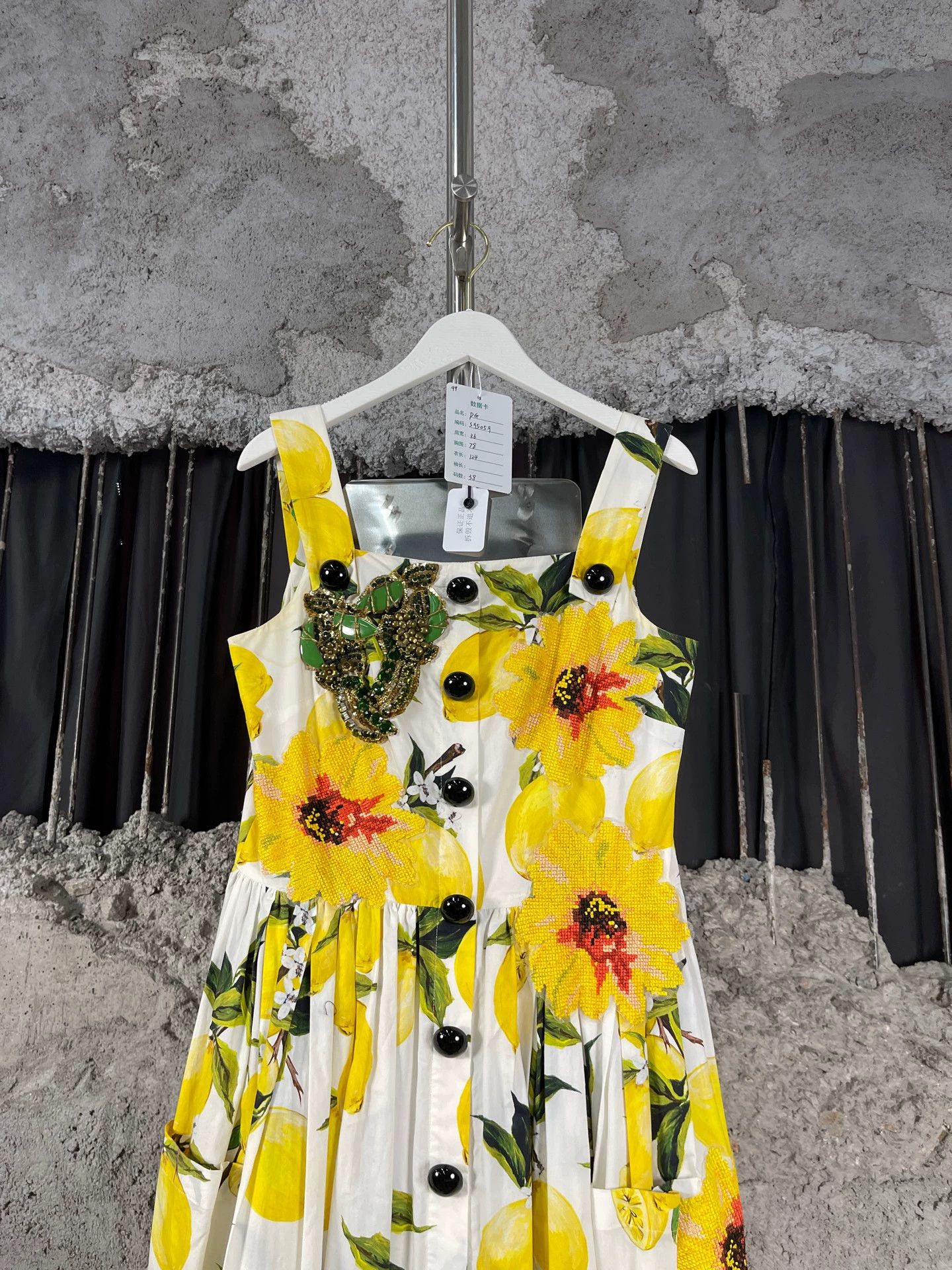 Dolce & Gabbana DOLCE&GABBANA DG Sleeveless Dress Women's Size 3 Size XS / US 0-2 / IT 36-38 - 3 Thumbnail
