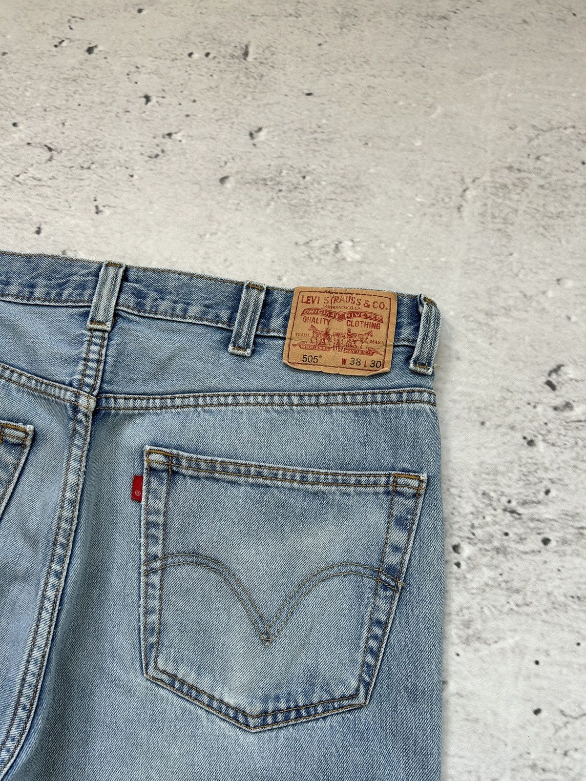 Levi's × Levi's Vintage Clothing × Vintage 🔥VINTAGE BAGGY LEVIS 505 DISTRESSED REGULAR FIT DENIM JEANS🔥 Size US 38 / EU 54 - 14 Thumbnail