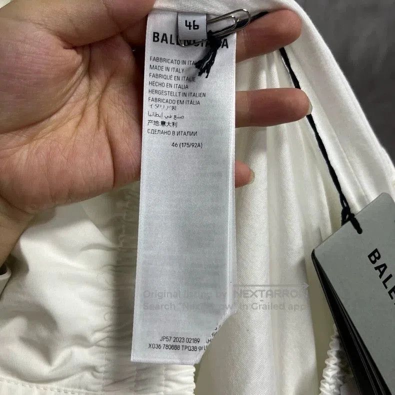 Balenciaga Balenciaga White Logo Zip Collar Jacket. Size US M / EU 48-50 / 2 - 5 Thumbnail