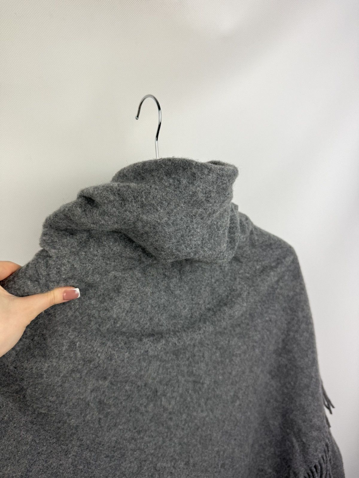 Japanese Brand Rope Ladies Japanese Wool Cape Poncho With Fringe Size ONE SIZE - 16 Thumbnail