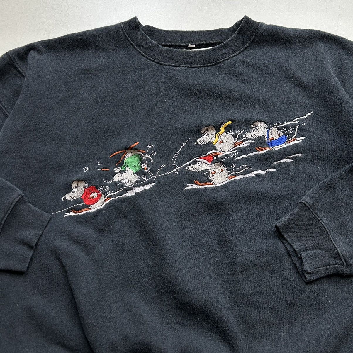 Vintage Vintage 2000s Skiing Rats Embroidered Cartoon Crewneck Rare Size US M / EU 48-50 / 2 - 2 Thumbnail